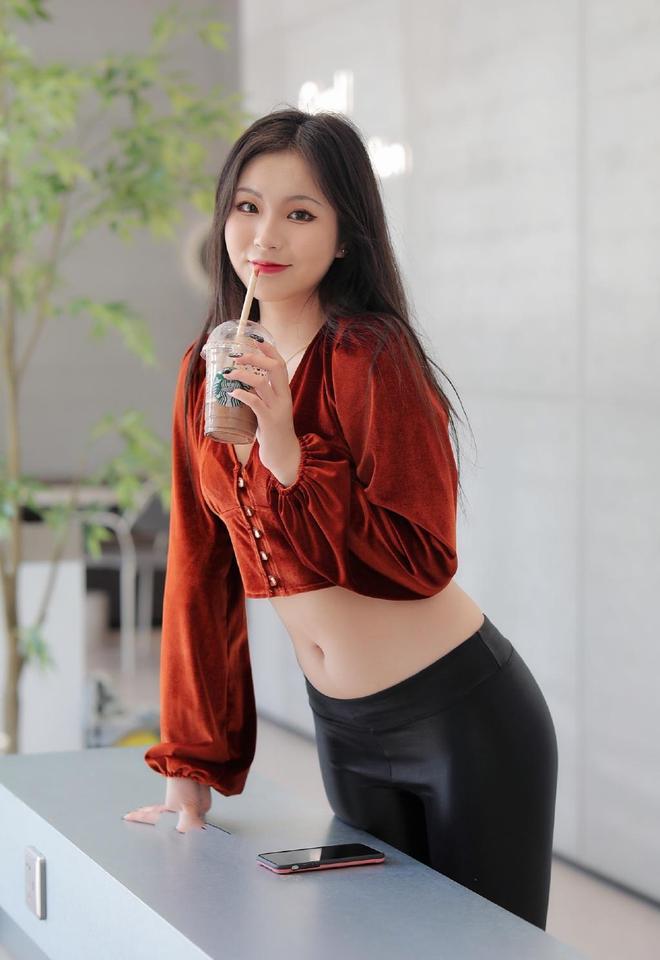 图片[3]-非常甜美的皮裤女孩 J1236 322P11V-16.4GB-朵兔兔