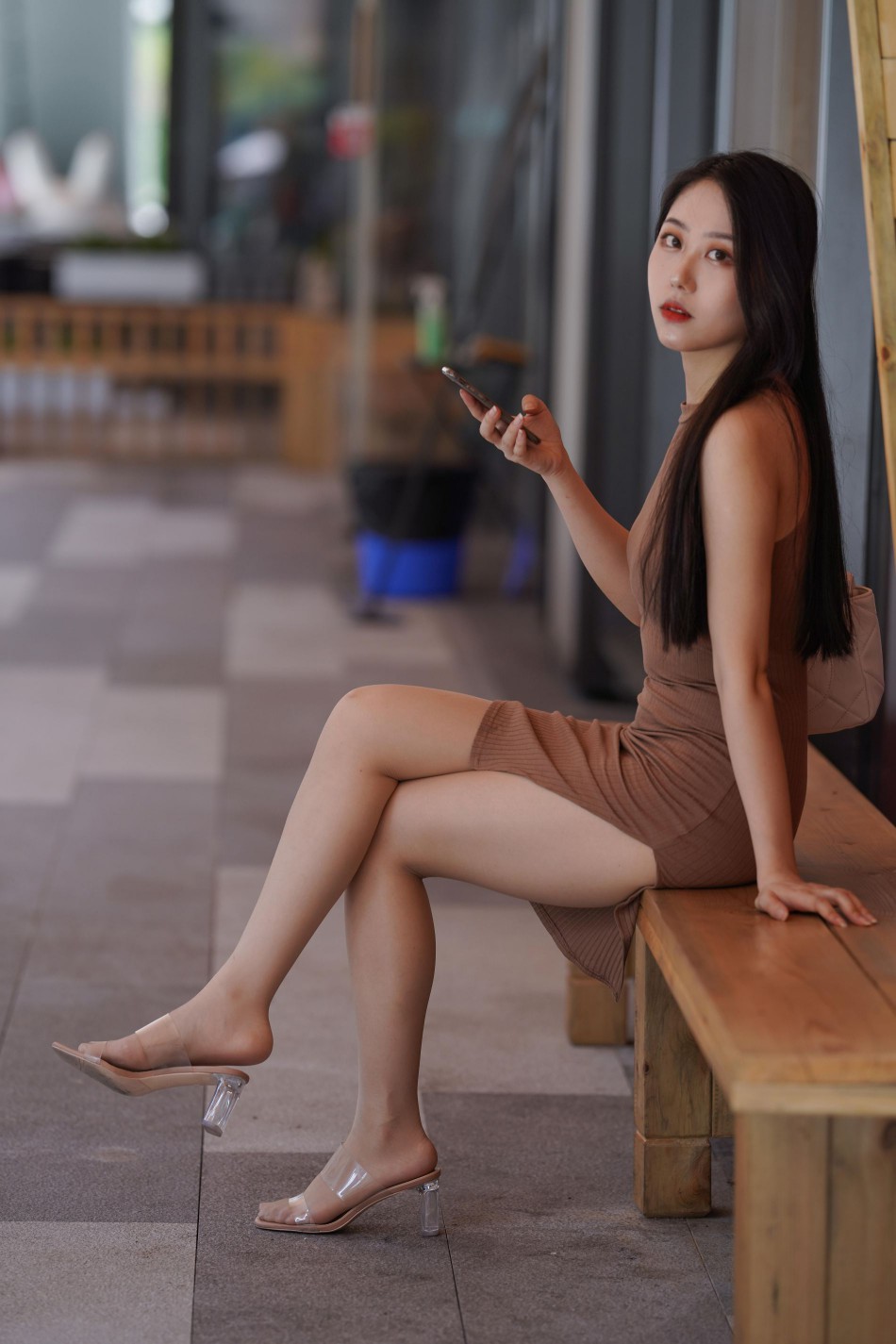 图片[5]-超有女人味的姑娘短裙逛街【400P】00049-朵兔兔