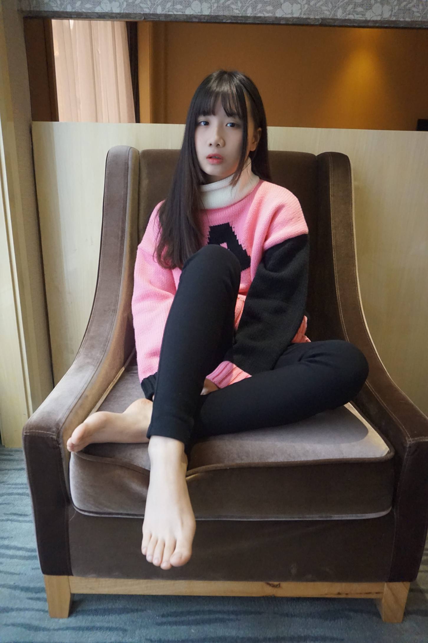 图片[1]-齐刘海的长发女孩【70P】20016-朵兔兔