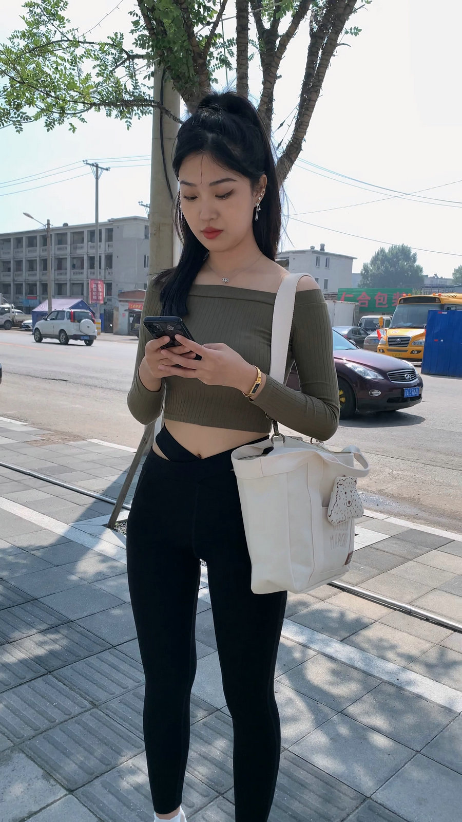 图片[1]-刚刚健身结束的高马尾瑜伽裤女孩J4111 MP4-8.97GB-朵兔兔