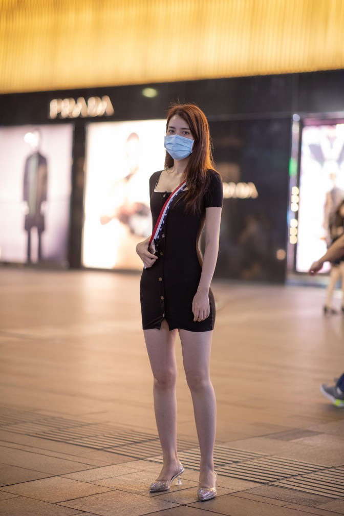 图片[4]-逛商场的黑色包臀裙美丽女孩【385P】00050-朵兔兔