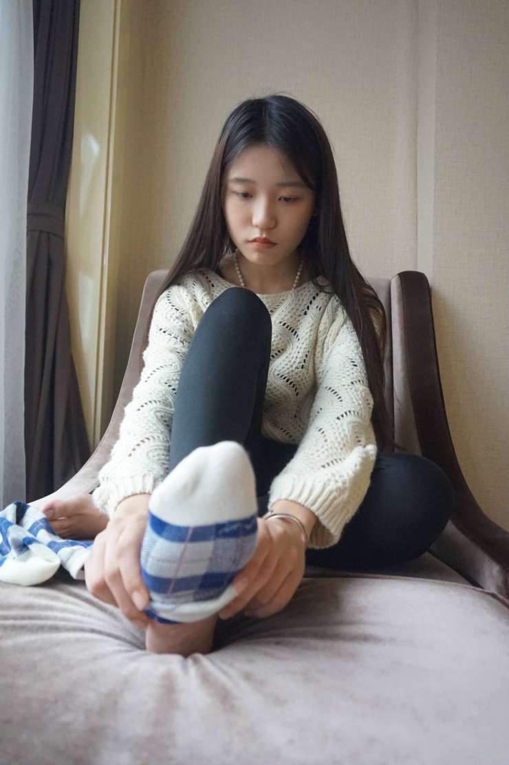图片[5]-眼神很清澈的赤脚女孩【59P】20020-朵兔兔