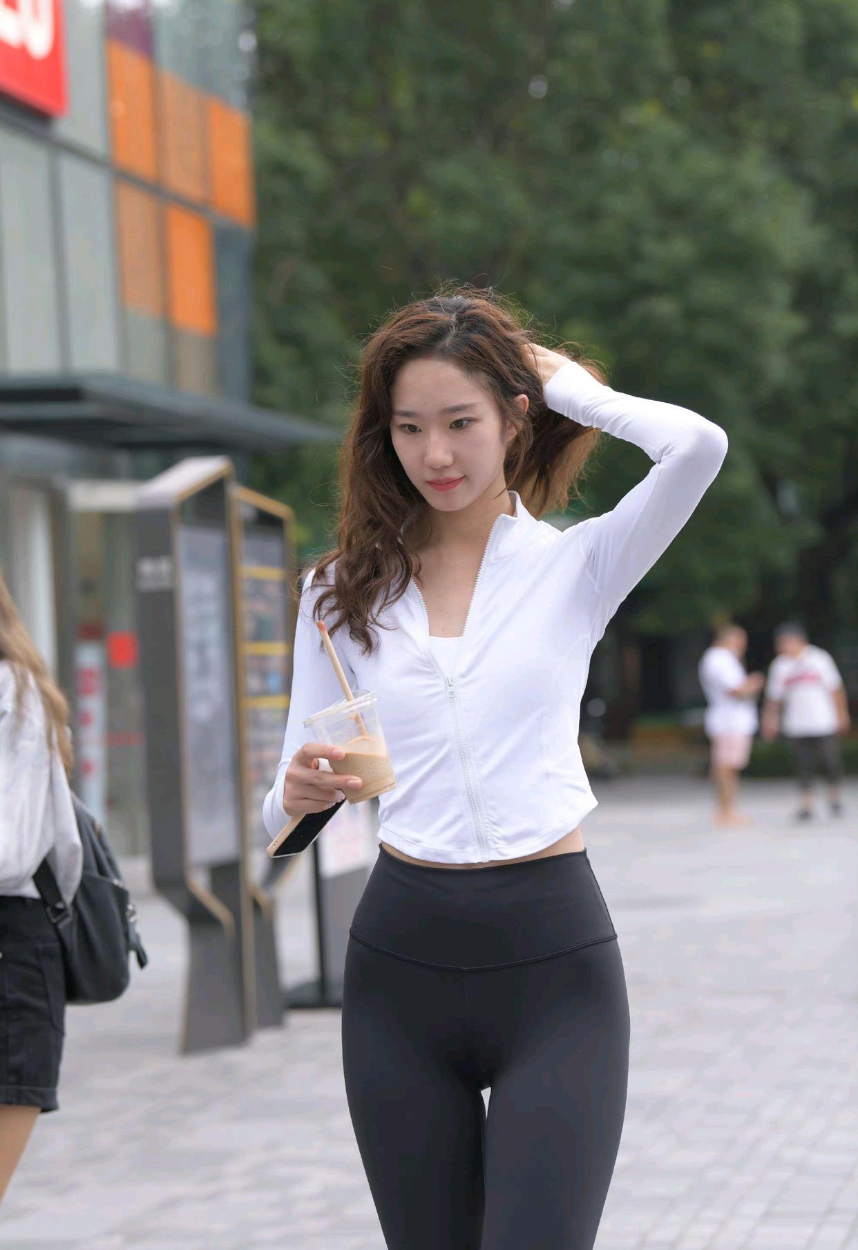 图片[5]-像刘亦菲的黑色瑜伽裤女孩J2237 340P1V-14.8GB-朵兔兔