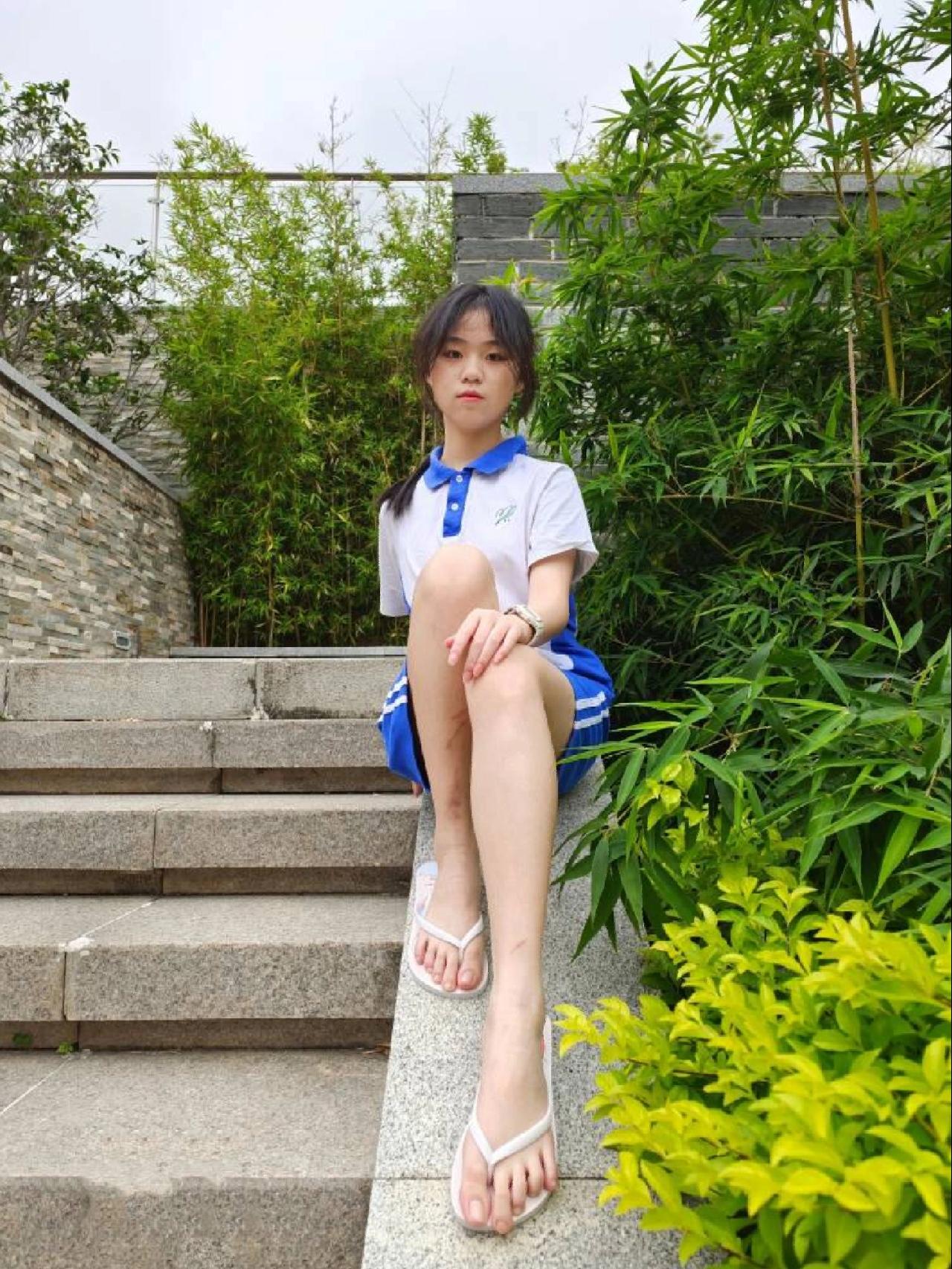 图片[4]-穿校服非常清纯的小姑娘【49P】20003-朵兔兔