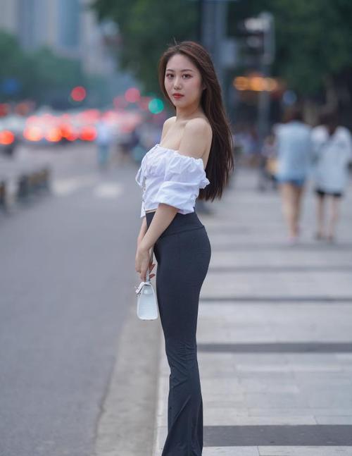 图片[3]-身材非常哇塞的瑜伽裤女孩  J1333 521P6V-21.6GB-朵兔兔