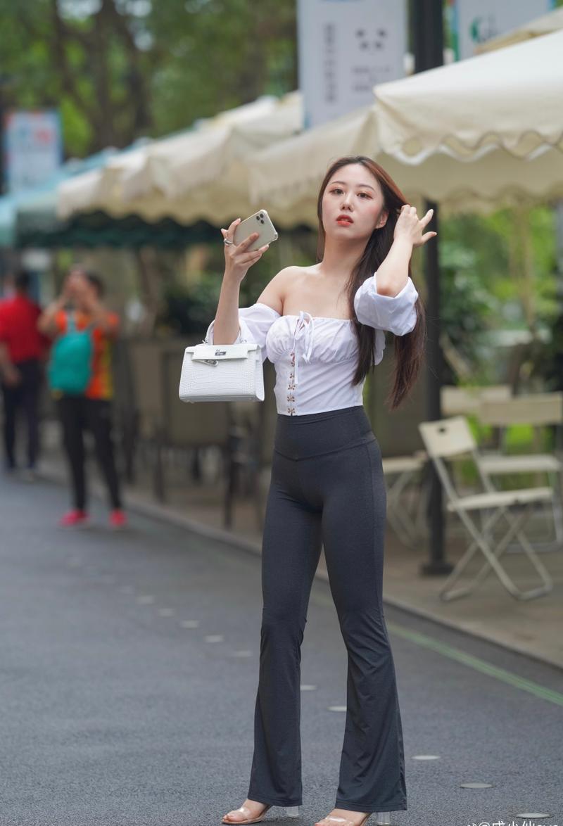 图片[2]-身材非常哇塞的瑜伽裤女孩  J1333 521P6V-21.6GB-朵兔兔