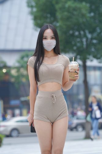 J2027 417P5V-14.9GB-朵兔兔