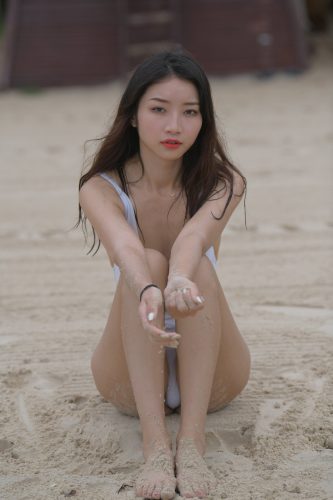 J1223 658P3V-20.3GB-朵兔兔