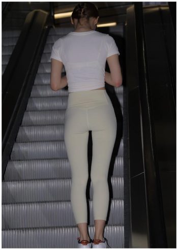 白色瑜伽裤女孩J2213 190P2V-14.6GB-朵兔兔