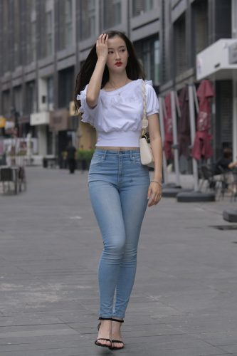 紧身牛仔裤女孩J2177 370P2V-19.4GB-朵兔兔