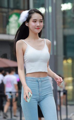 非常漂亮的牛仔裤女孩 J2144 98P1V-1.92GB-朵兔兔