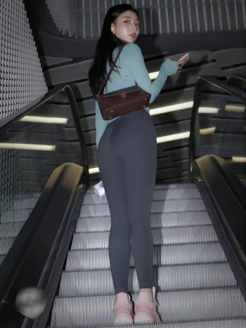 晚上逛商场的瑜伽裤漂亮女孩J2244 225P2V-15.1GB-朵兔兔