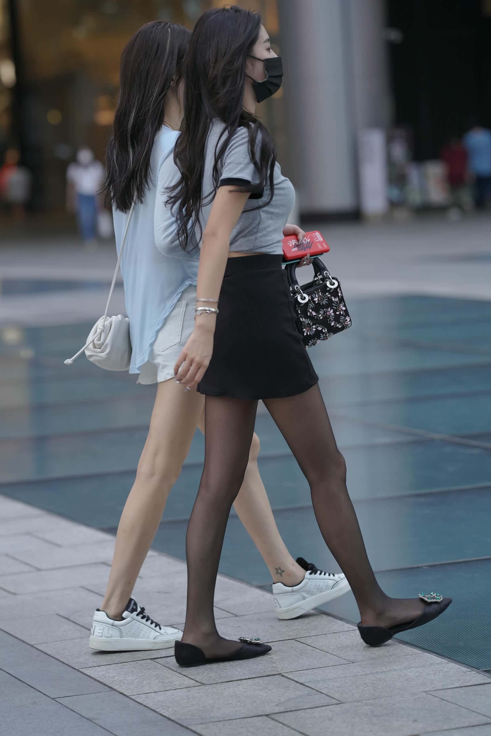 图片[1]-P0283 漂亮的黑丝美女【90P1V】1.29GB-朵兔兔