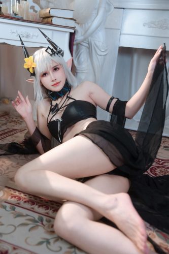 16P鹿八岁baby 明日方舟 泥岩 cosplay二次元NO.048-朵兔兔